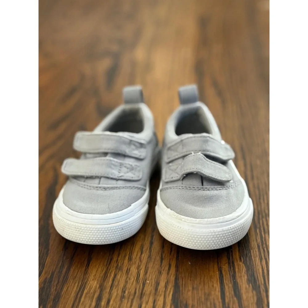 TOMS Tiny Fenix Drizzle Gray Canvas Low Top Sneakers Hook and Loop Size 5